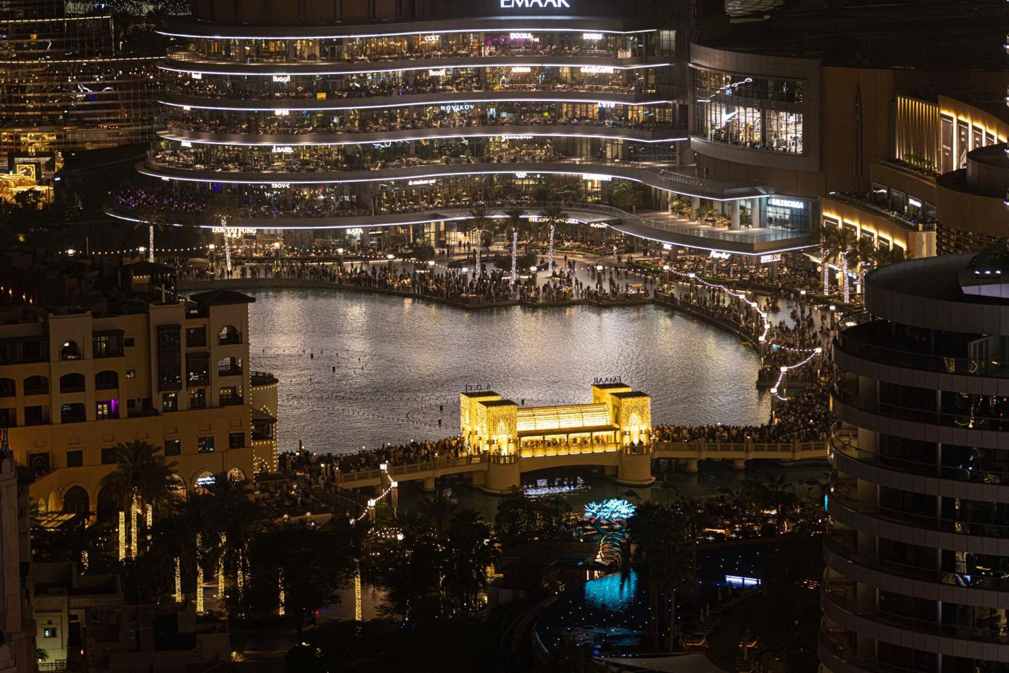 Smartstay At Burj Royale - Full Burj Khalifa View - Brand New Luxury Apartments Dubai Bagian luar foto