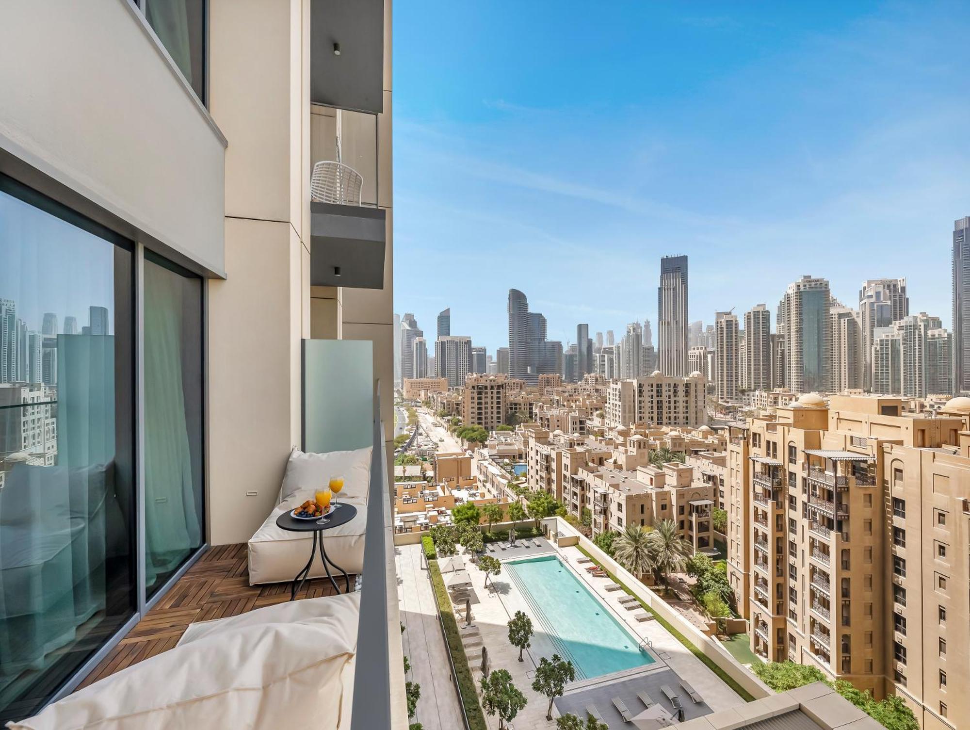 Smartstay At Burj Royale - Full Burj Khalifa View - Brand New Luxury Apartments Dubai Bagian luar foto